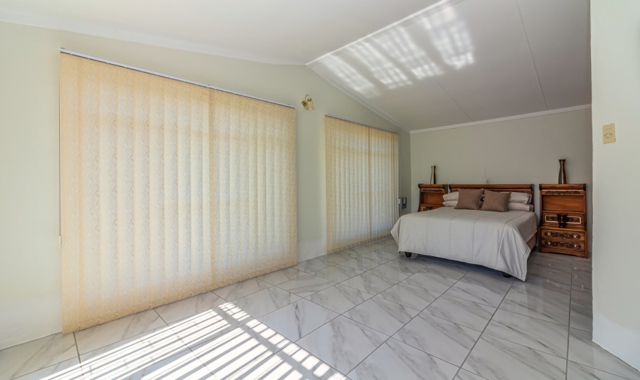 3 Bedroom Property for Sale in Noordhoek Free State